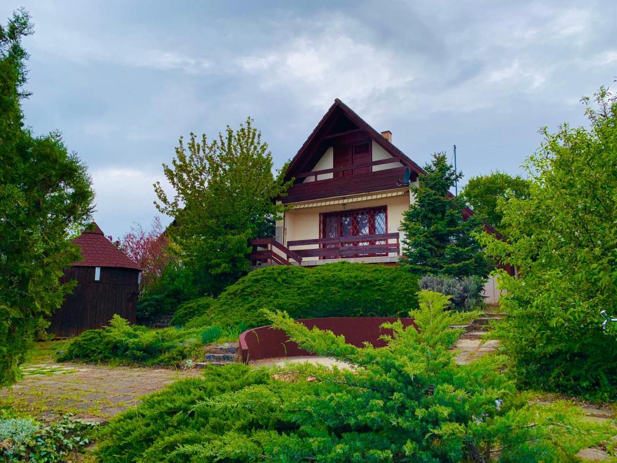 Villa Velencei Vadregényes Vendégház Extérieur photo