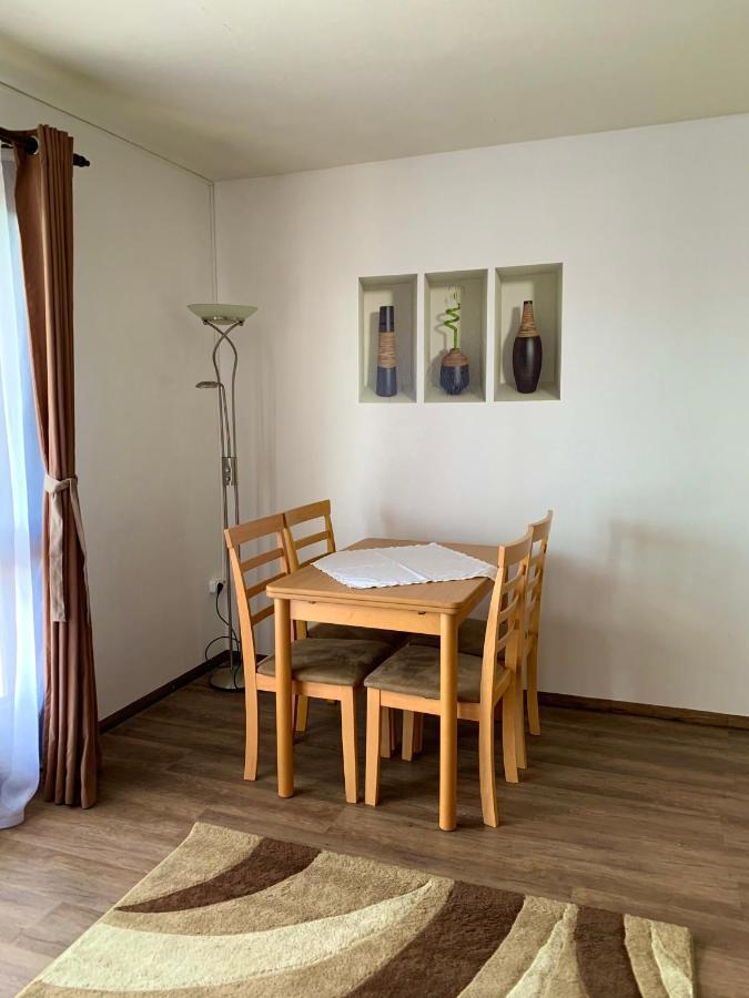Villa Velencei Vadregényes Vendégház Extérieur photo