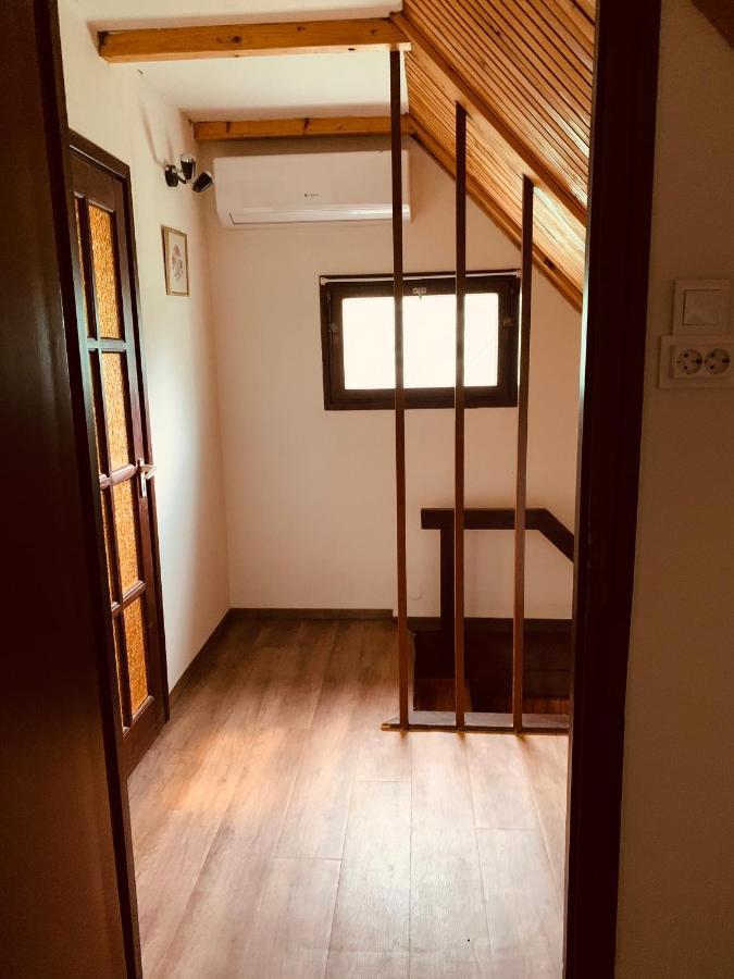 Villa Velencei Vadregényes Vendégház Extérieur photo